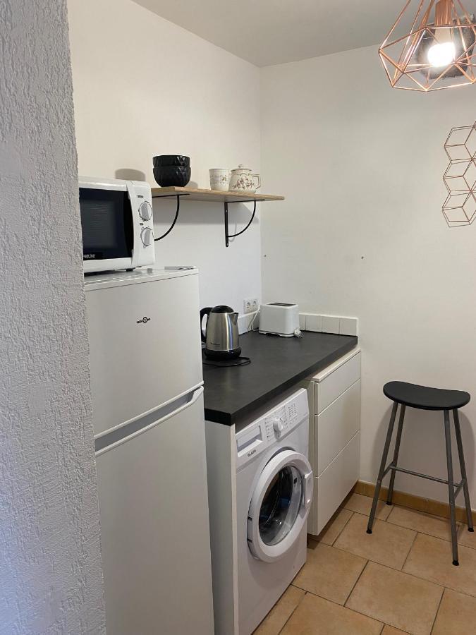 Appartement Marseille 12 Calme Transport A Proximite. Marselha Exterior foto