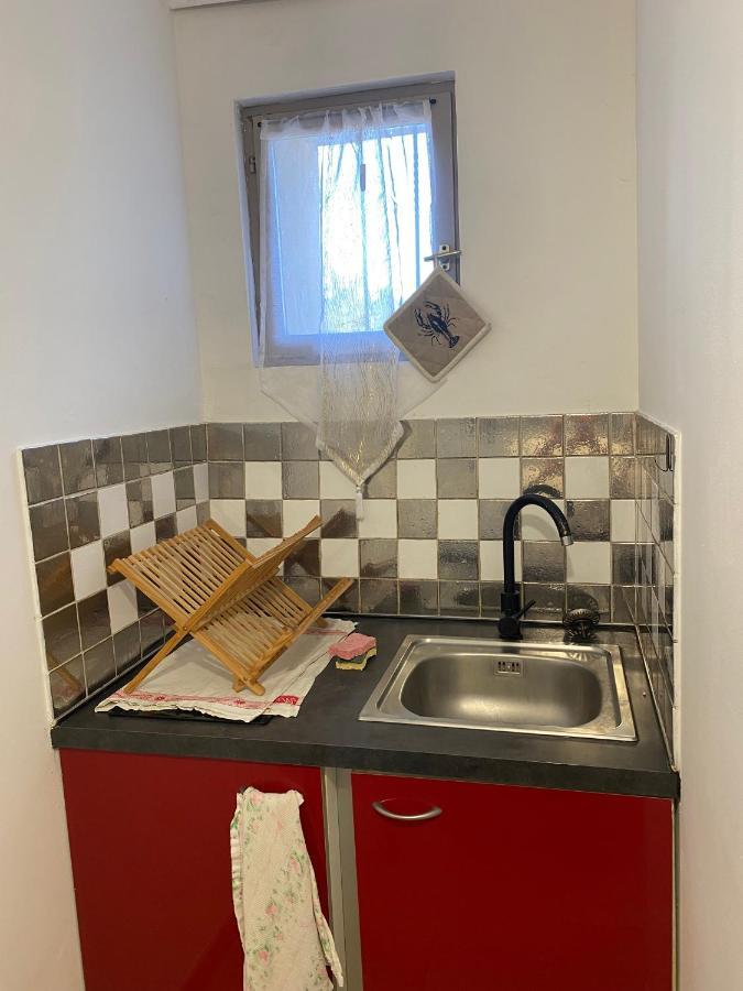 Appartement Marseille 12 Calme Transport A Proximite. Marselha Exterior foto