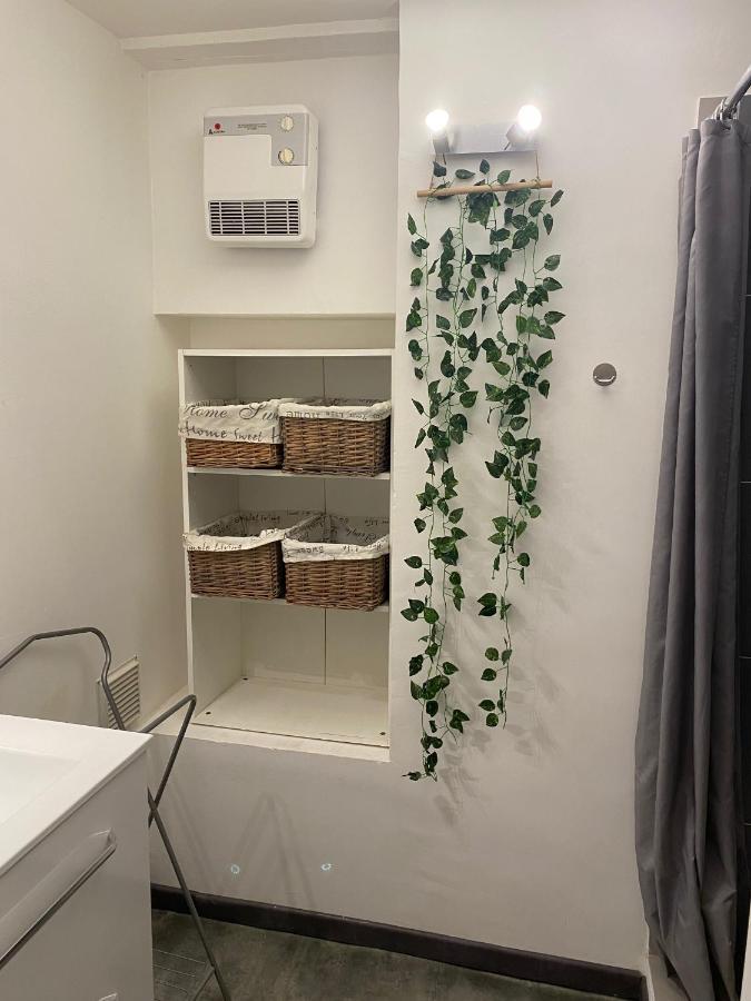 Appartement Marseille 12 Calme Transport A Proximite. Marselha Exterior foto